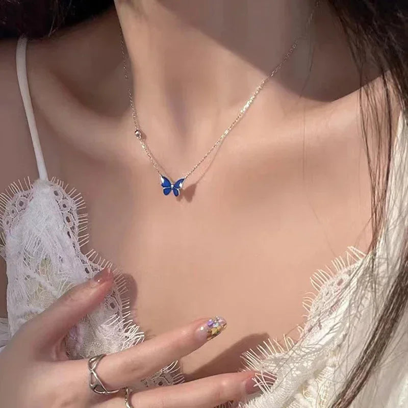 Butterfly Mood Necklace – Color-Changing Temperature Sensitive Pendant with Stainless Steel Chain for Women