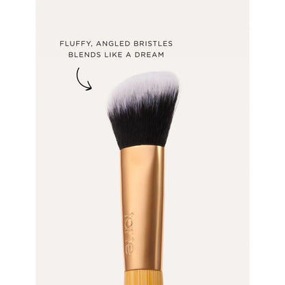 Tarte Concealer Paw Brush – Angled Makeup Brush for Seamless Concealer, Foundation & Cream Product Application