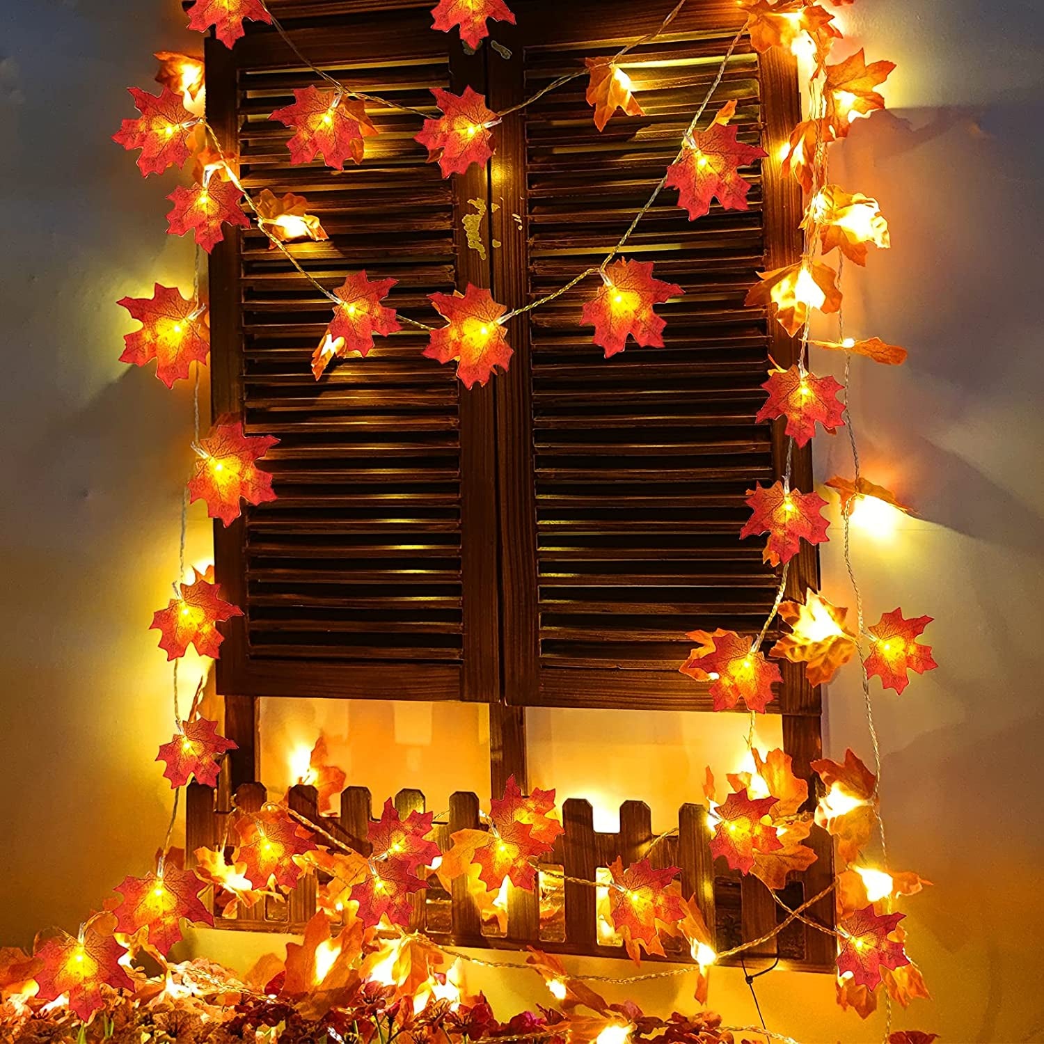 2 Pack 40 LED Fall Maple Leaf Garland Lights – 20FT Battery Operated Waterproof Autumn String Lights for Indoor & Outdoor Halloween & Thanksgiving Decor