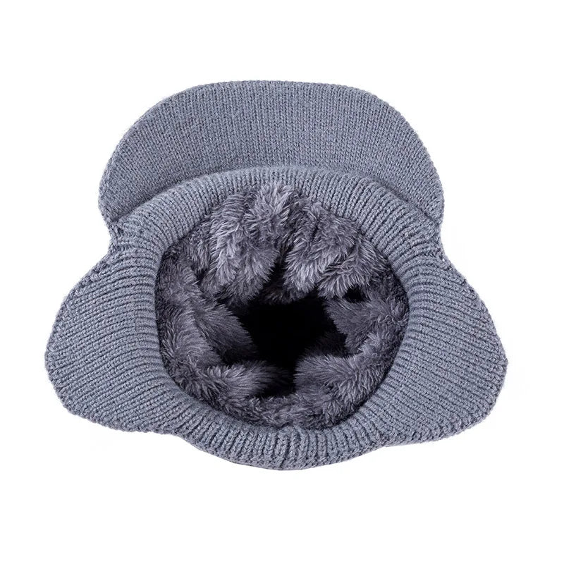 Unisex Fur-Lined Winter Beanie Hat with Brim – Warm Knit Cap with Ear Coverage for Men & Women